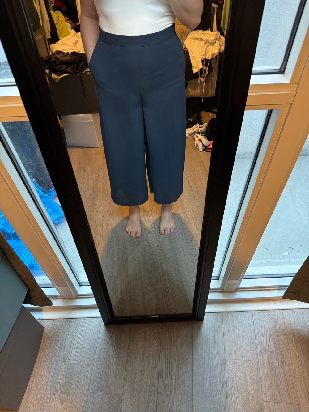 COS Navy Blue Cropped Wide-Leg Pants Culottes - Size US 10 / CA 10 Trousers